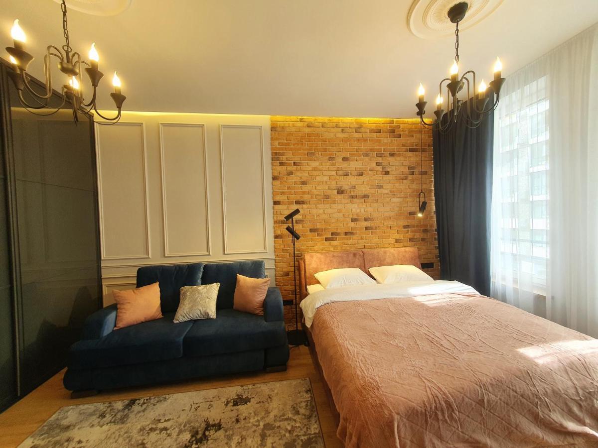 Designer Apartment In The Residential Complex "Yaroslavivsky City" In The Center Of Kiev Exterior photo